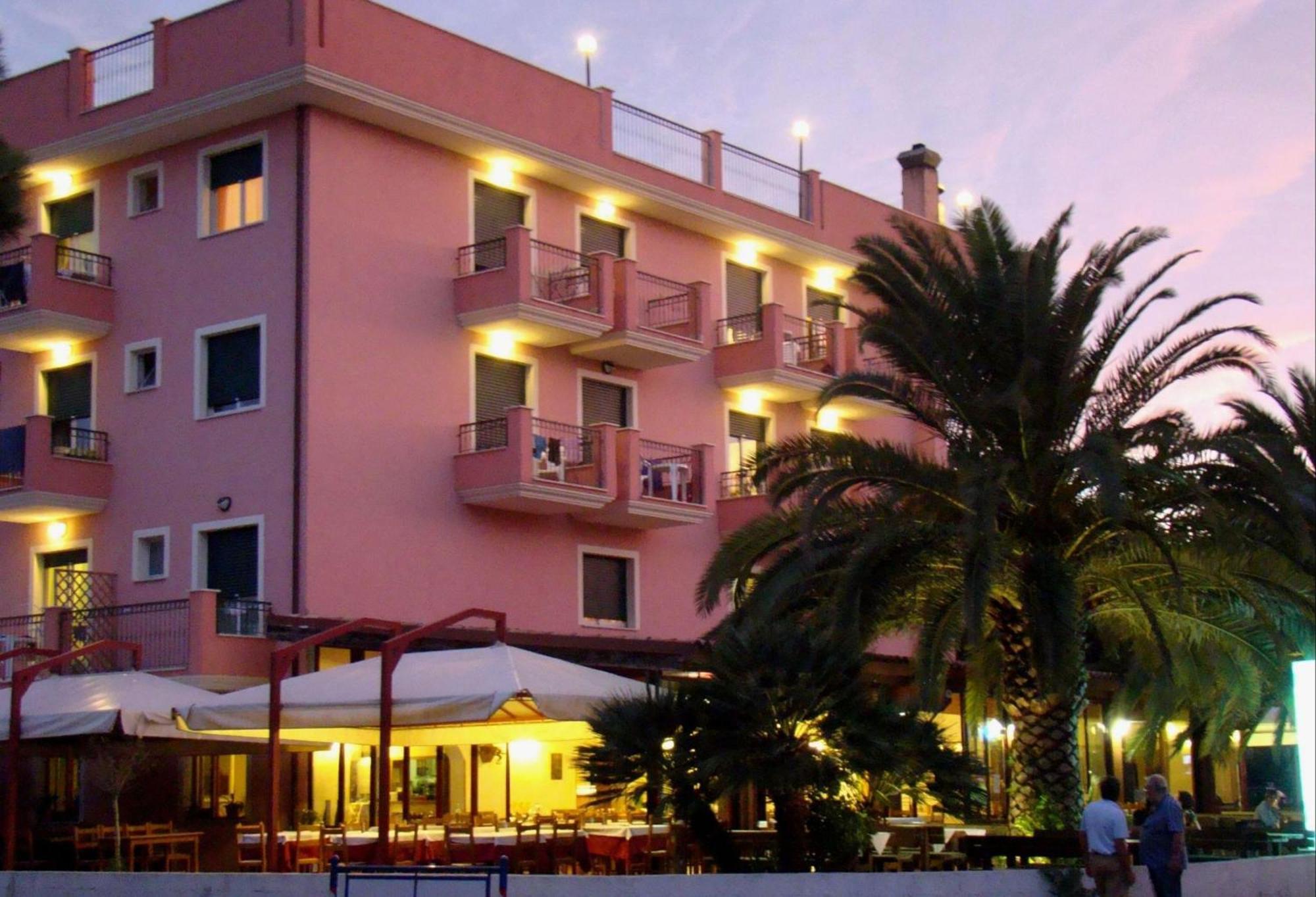 Aparthotel Il Casale Martinsicuro Zewnętrze zdjęcie
